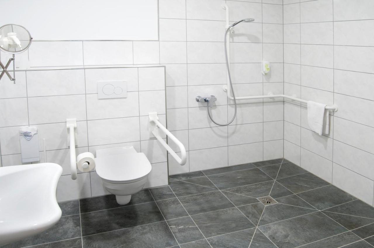 Hotel Hauer Боллендорф Экстерьер фото